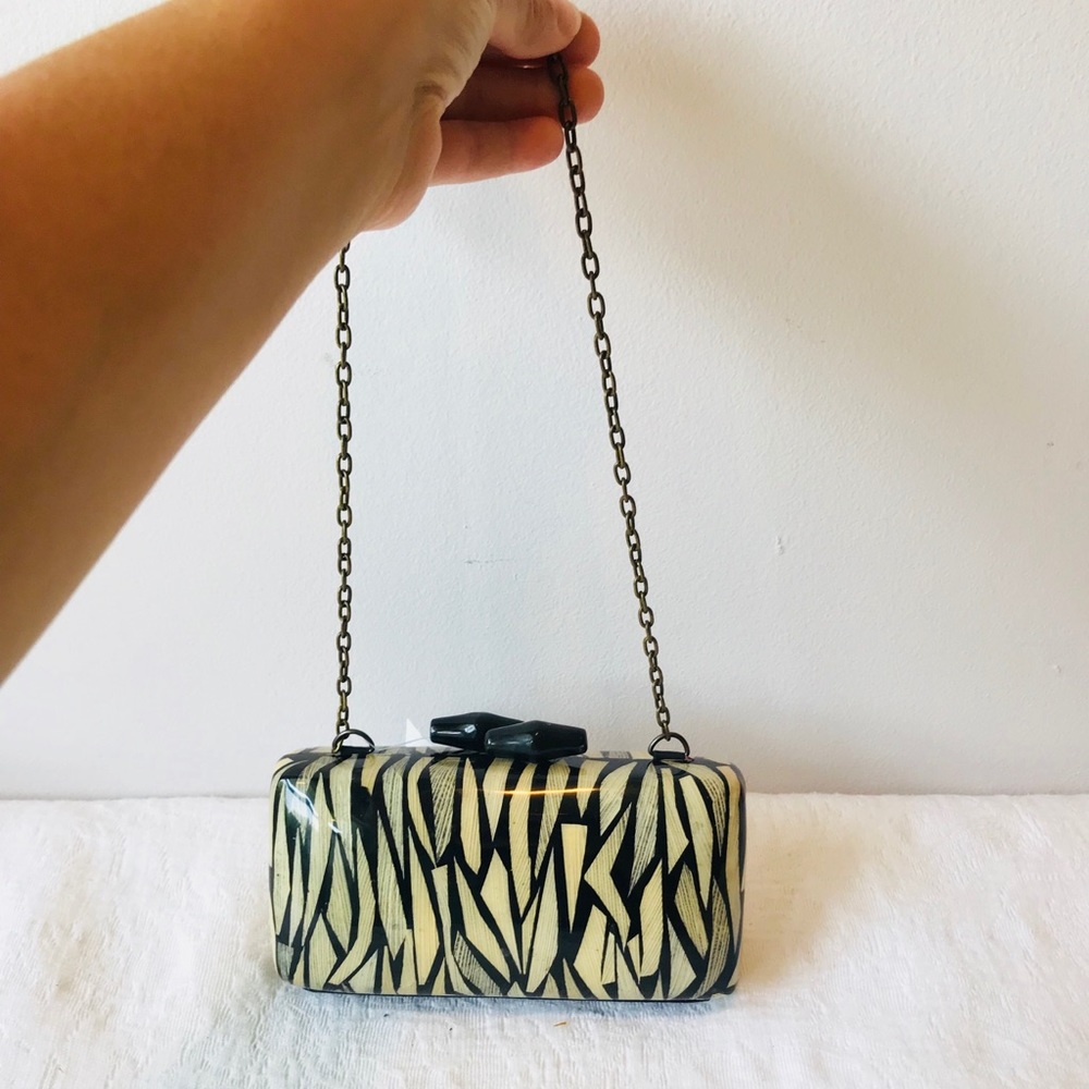 Lacquer Elegant Cutch Handbag**$289 - Picture 4 of 6